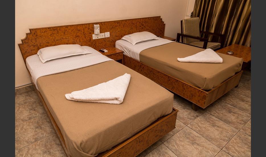 Hotel Sri Ram Residency Udupi Szoba fotó