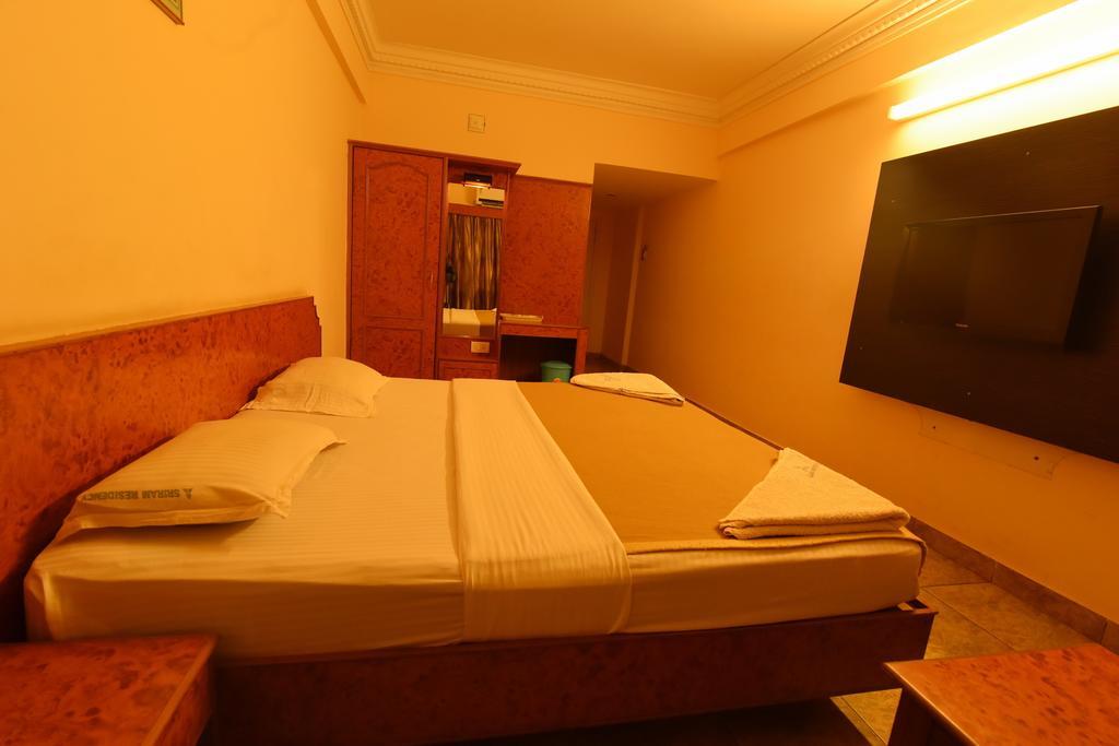 Hotel Sri Ram Residency Udupi Szoba fotó